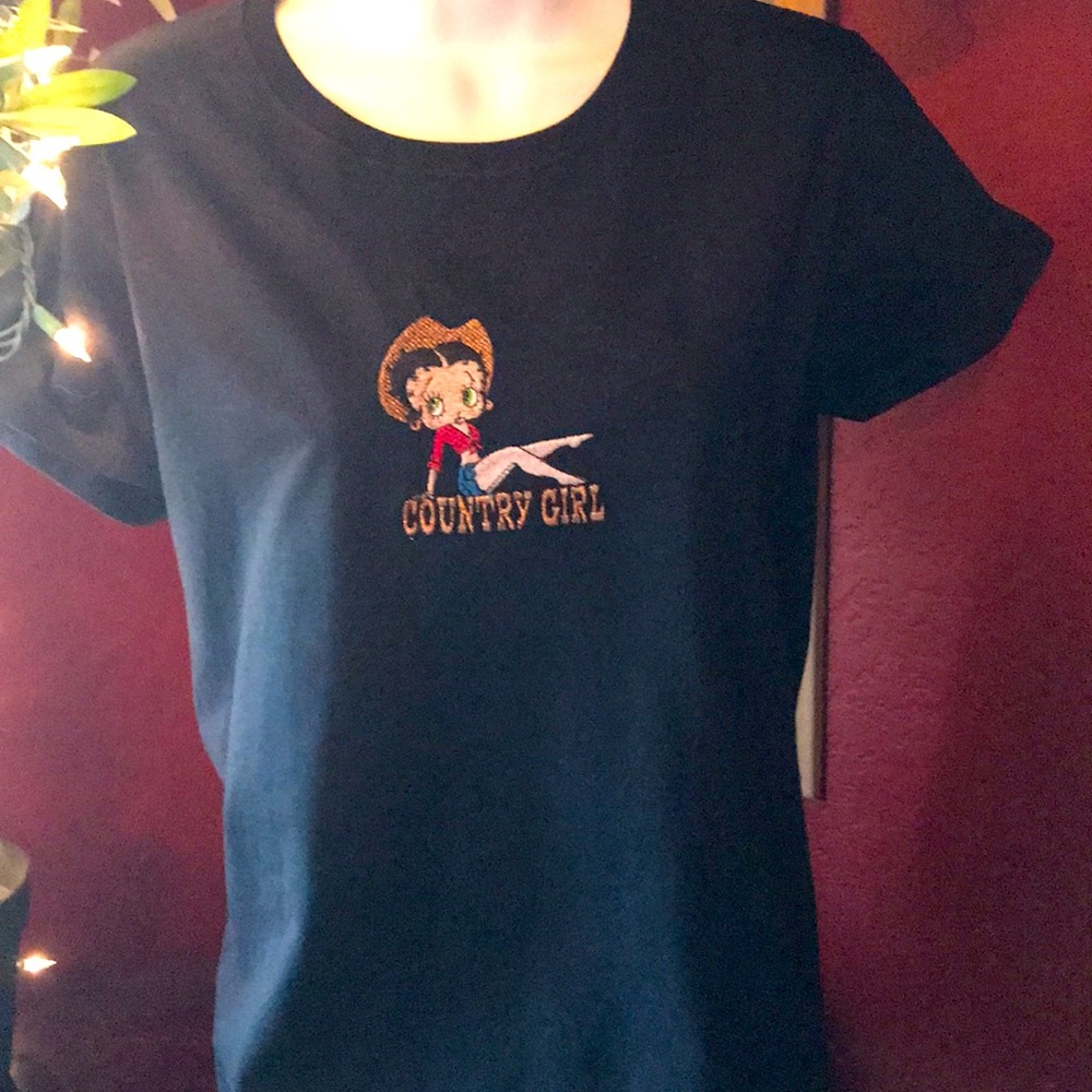 Betty Boop Country Girl Black Tee - Picture 4 of 6